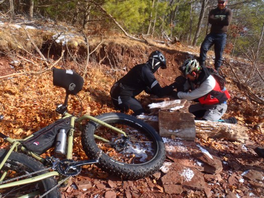 Rylan and Smethers arm wrestle for the win.